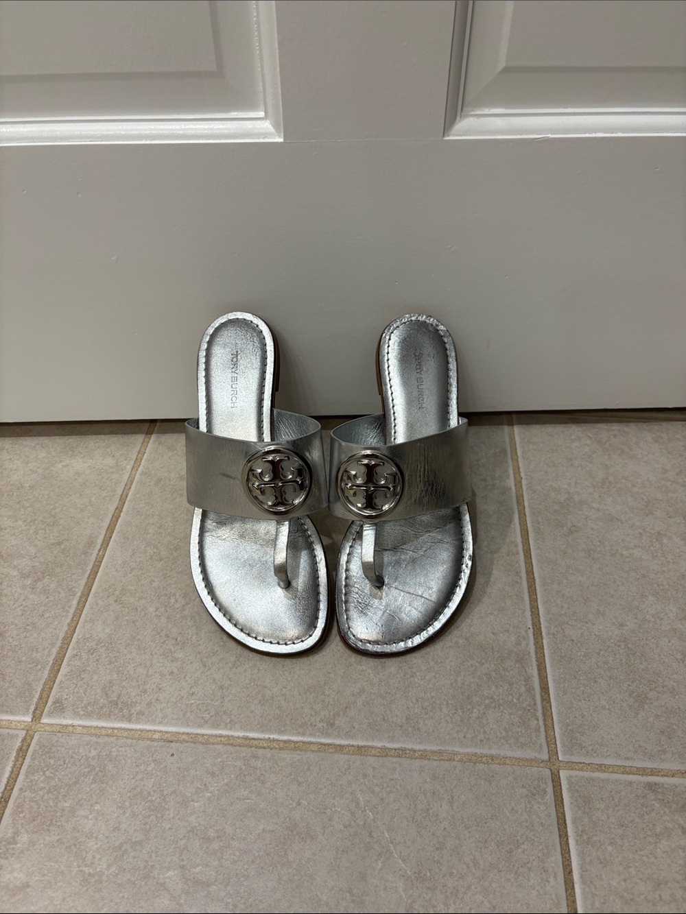 Tory Burch Metallic Silver Logo Thong Sandals
Size 6 1/2